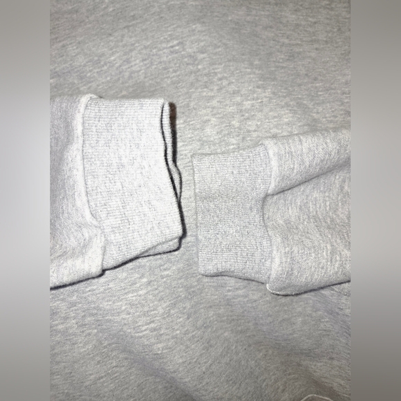 SKIMS Classic Hoodie – Light Heather Grey | Size Small | Never Worn | Cozy Fleec - Picture 5 of 6